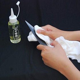 KUROBARA HAMONO TSUBAKI Japanese-made camellia oil branding shown