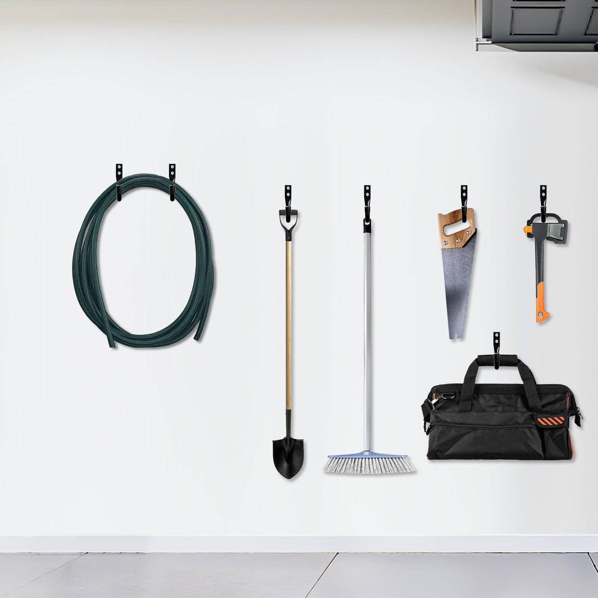 KURUI easy installation kit for wood walls.
