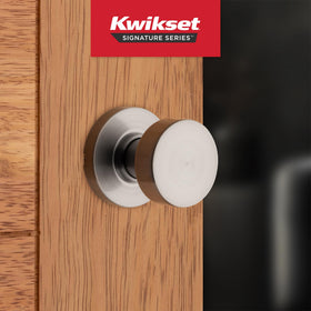 Kwikset Pismo square-profile knob for a sleek contemporary look.