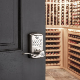 Easy installation guided by BILT app for Kwikset SmartCode 917