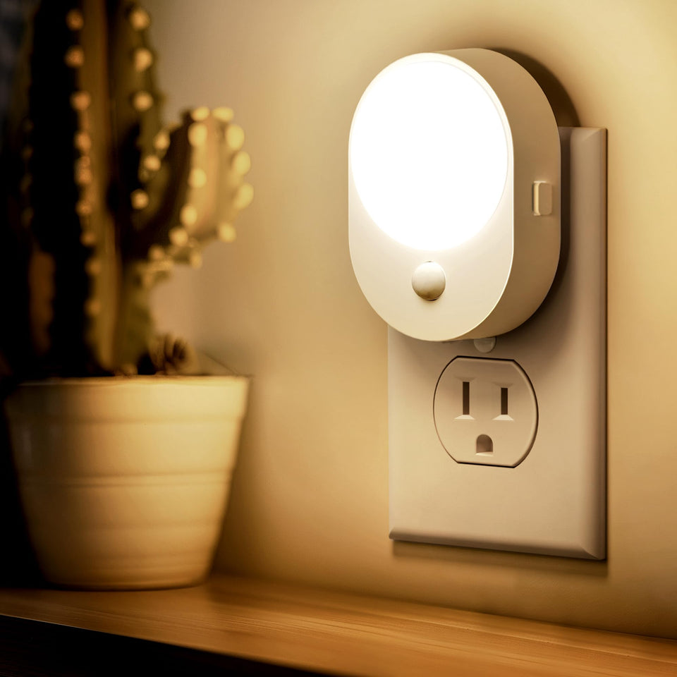 L LOHAS LED motion sensor night light mounted in-wall plug for hands-free illumination