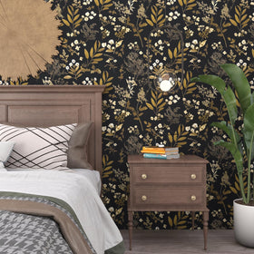 Laatse grid-back design guides precise cuts for seamless pattern alignment.
