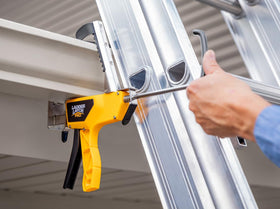 Ladder Latch Pro cushions weight with rubber pads for stable support.