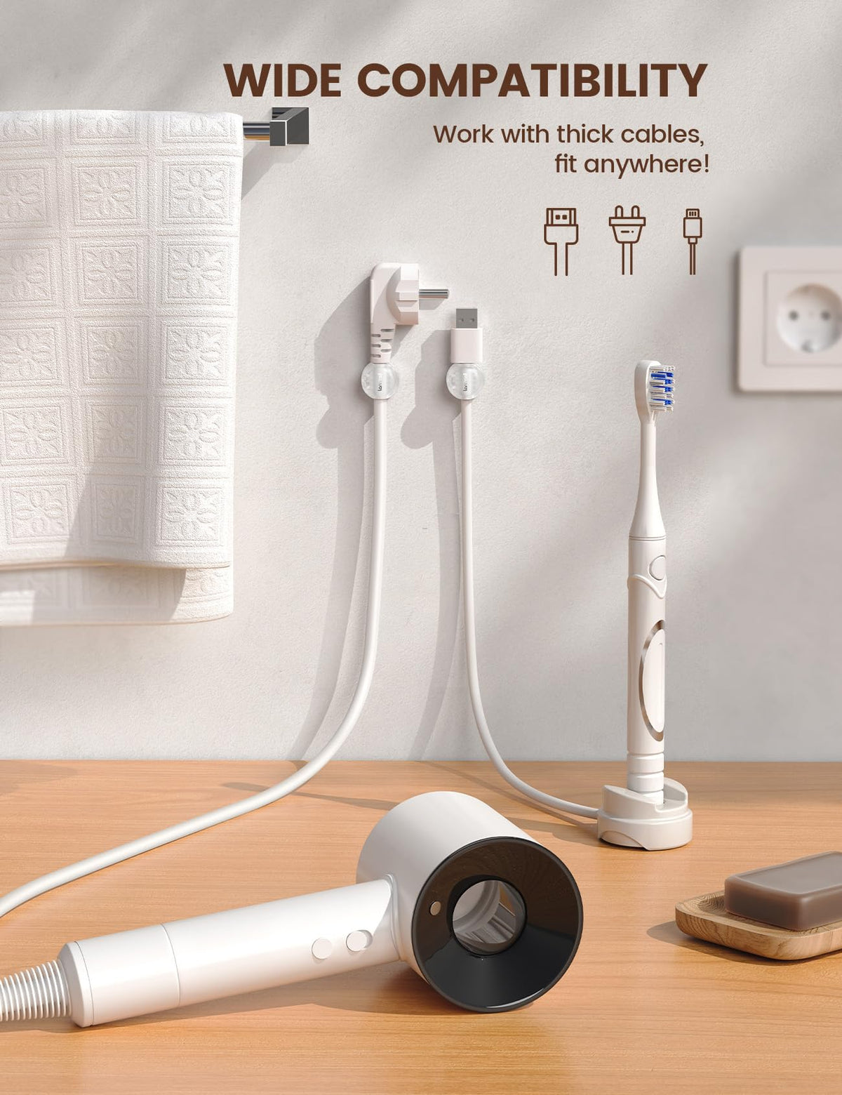 Lamicall compact clip size fits tight spaces on desks