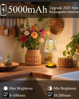 LamparaDecor cordless lamp in restaurant setting adds intimate ambiance.