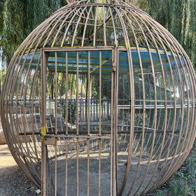 LAN JIA garden mesh fence suitable for rabbits and small animals.