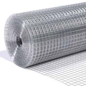LAN JIA hardware cloth roll close-up showing welded seams for lasting outdoor use.