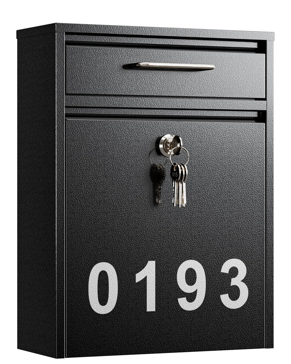 LAND·VOI large-capacity mailbox mounted outdoors for secure deliveries.