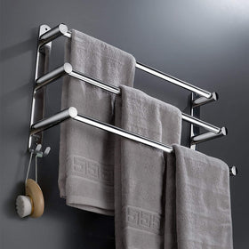 Lanliebao towel bar extends to 20-30 inches for flexible bathroom organization.