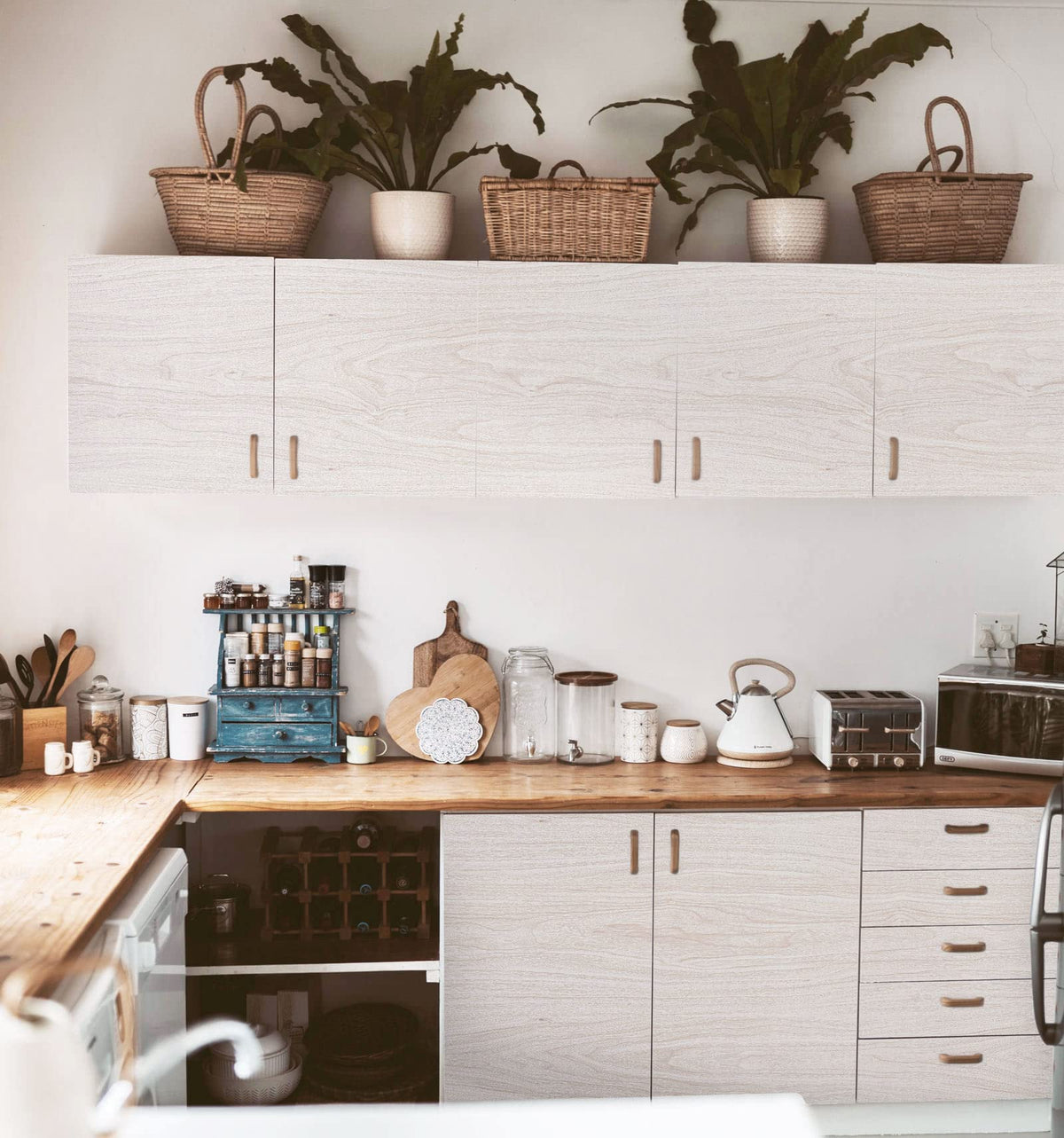 Lativo easy-clean wood wallpaper keeps kitchens and drawers looking fresh.