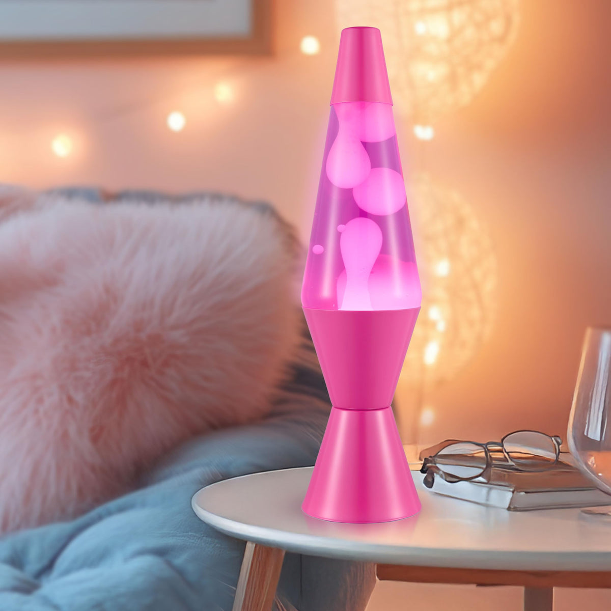 Lava Original Lamp includes a 25-watt bulb for immediate setup