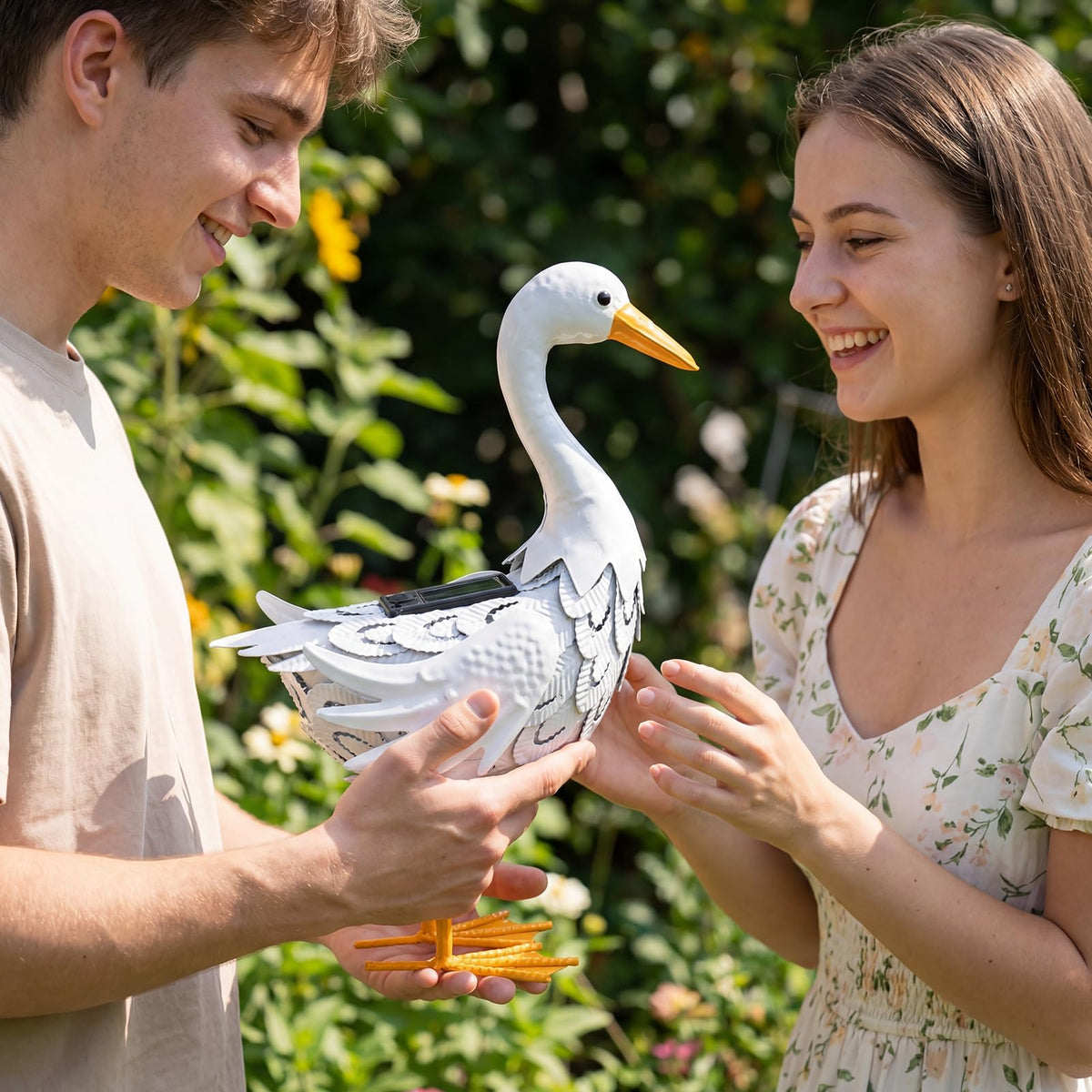 Lavezee ultraviolet-coated goose keeps its details under sun and rain.