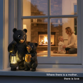 Lavezee weatherproof polystone bears stay resilient against wind, rain, sun.