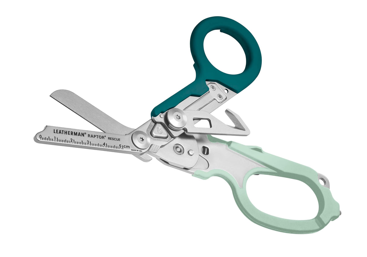 Leatherman Raptor Rescue carbide glass breaker for vehicle glass