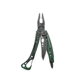 Leatherman Skeletool CX knife blade for clean, on-the-go cutting during outdoor tasks.