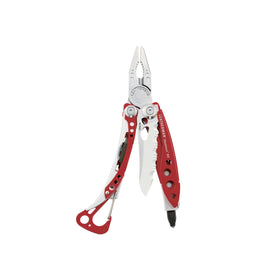 Leatherman Skeletool RX serrated knife for quick field cuts
