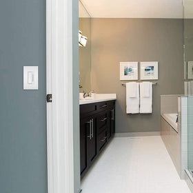 Legrand Radiant screwless plate pairs with other radiant devices