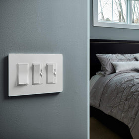 Legrand Radiant white 3-pack simplifies multi-room upgrades with CFL/LED compatibility.