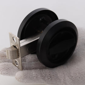 LEICHI stainless steel door hardware built for daily use and weather resistance