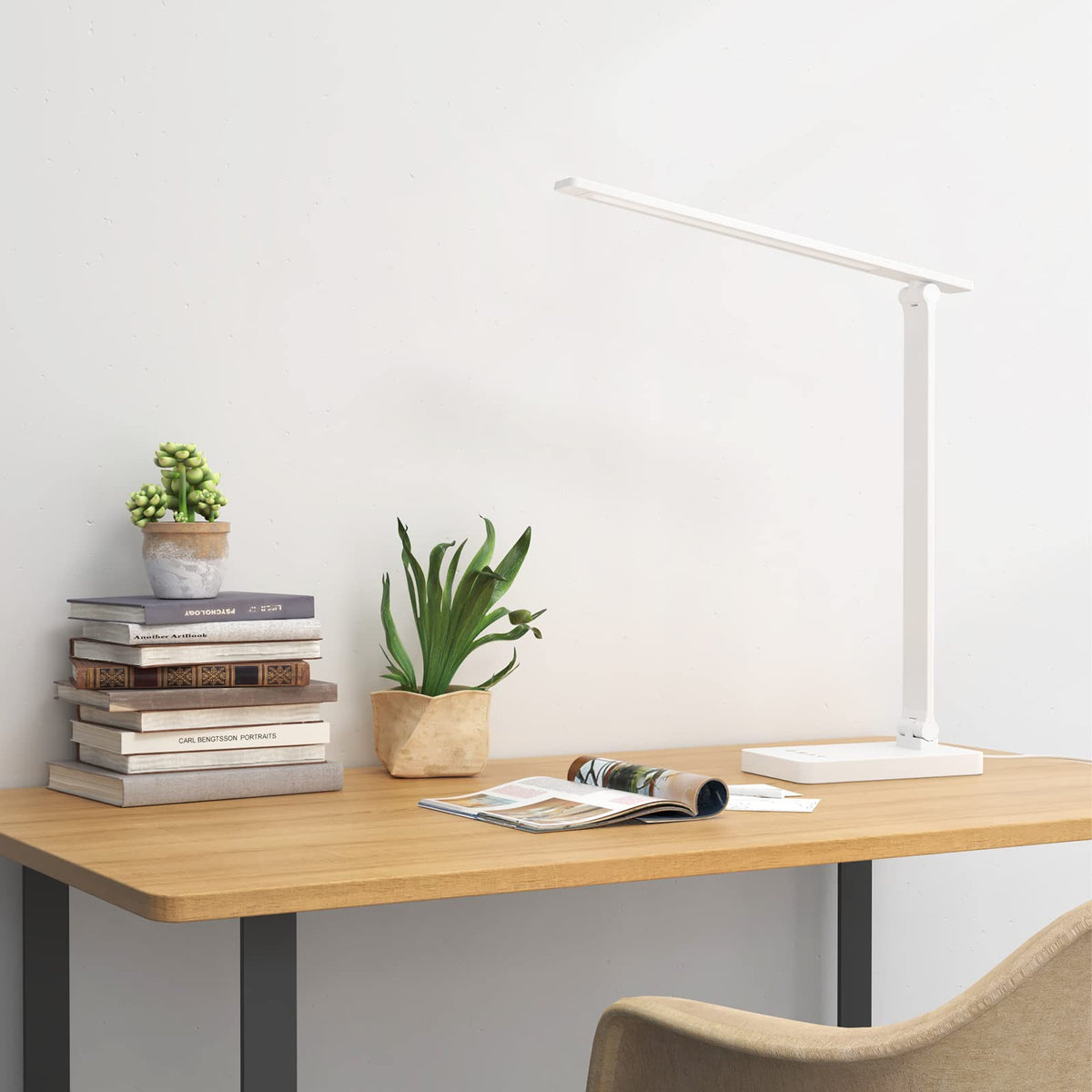 Lepro LED desk lamp-eye-care-light delivers diffused, non-flicker illumination to reduce glare.