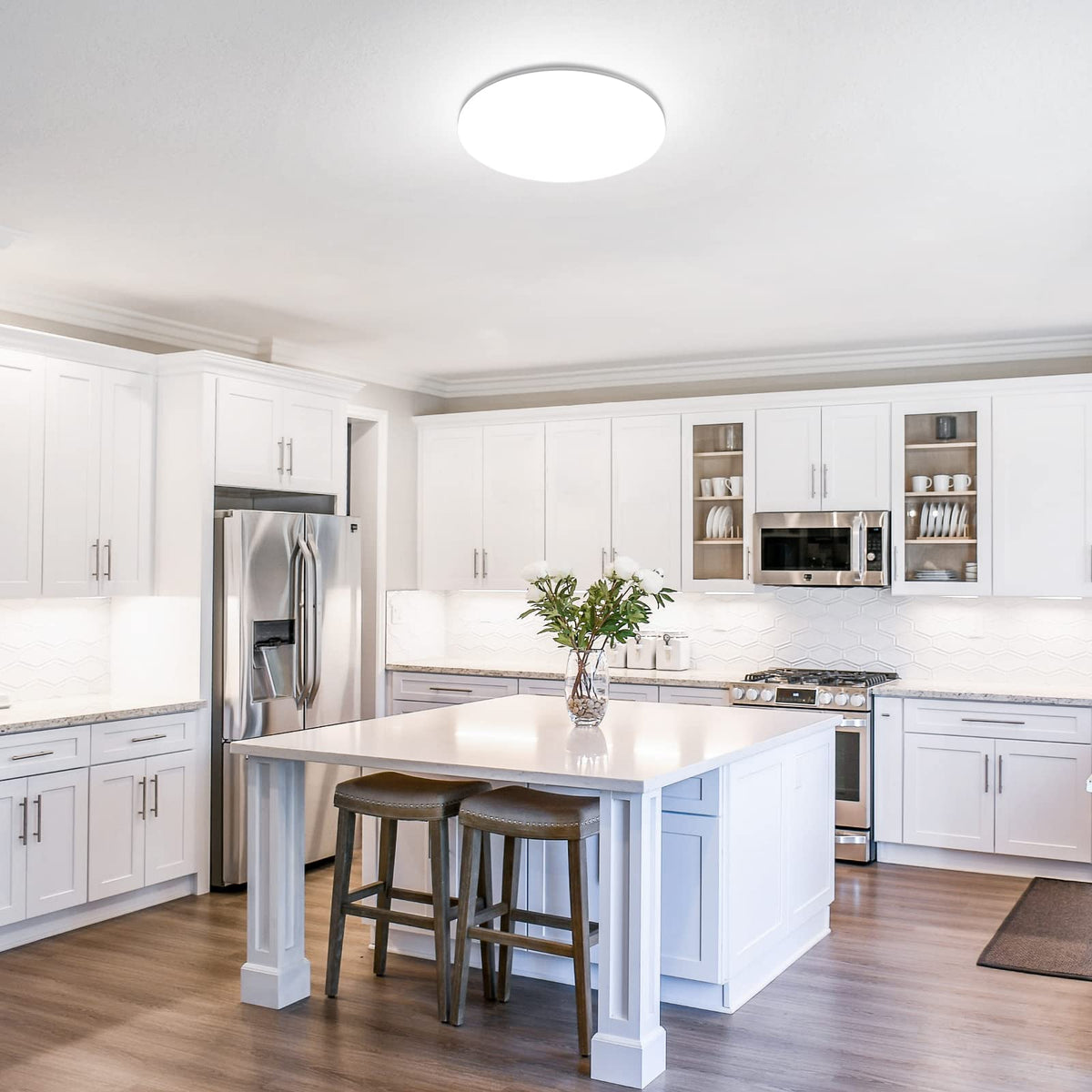 Lepro round LED fixture ideal for kitchens and hallways