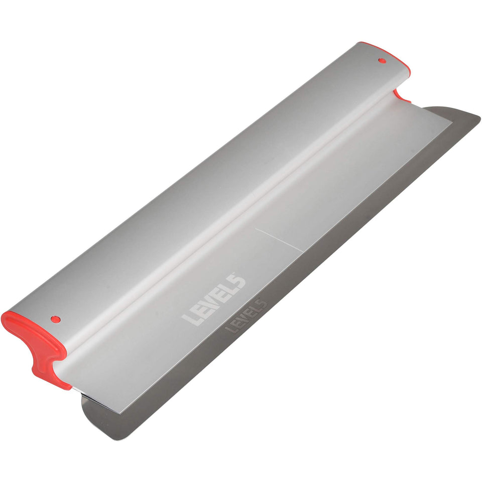 LEVEL5 skimming blade edge for a smooth drywall finish with fewer lap marks.