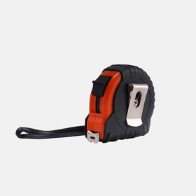 Lichamp ergonomic case supports comfortable grip during extended use.
