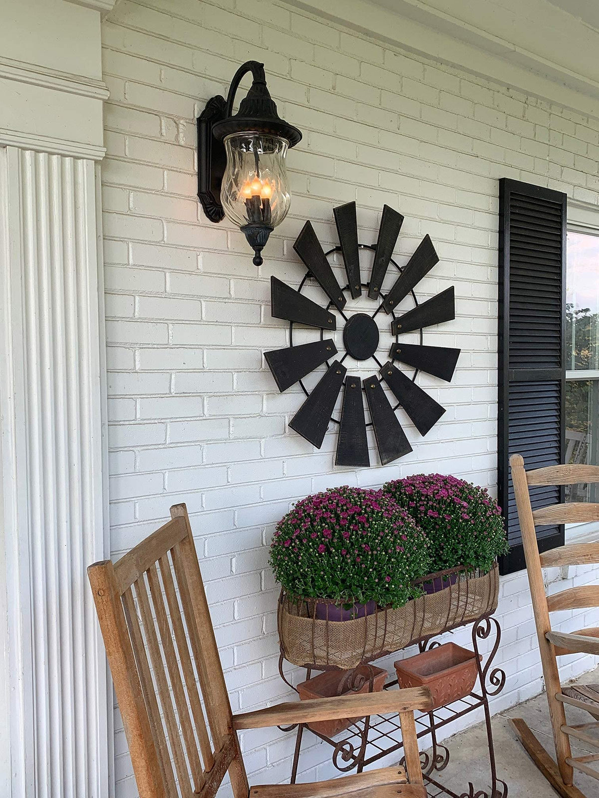 LightLady Studio 7W bulbs deliver warm, energy-efficient illumination