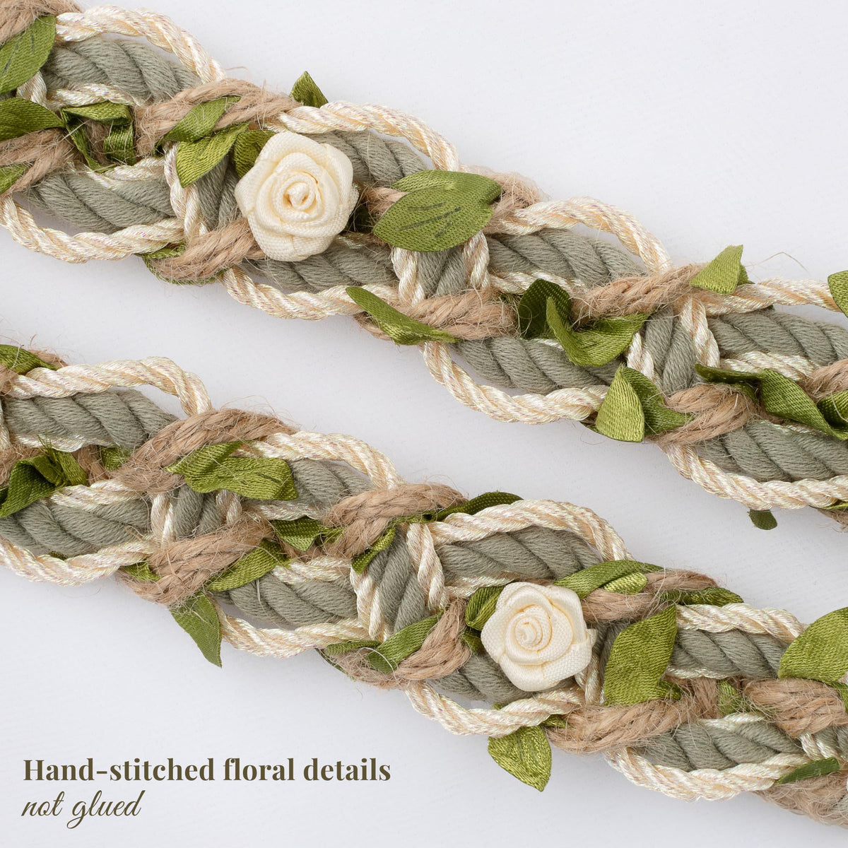 L.I.L.O.U double electroplated pendants catching light for a refined ceremony focal point.