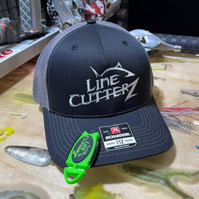 LINE CUTTERZ compact design ready to attach to lanyard or keychain