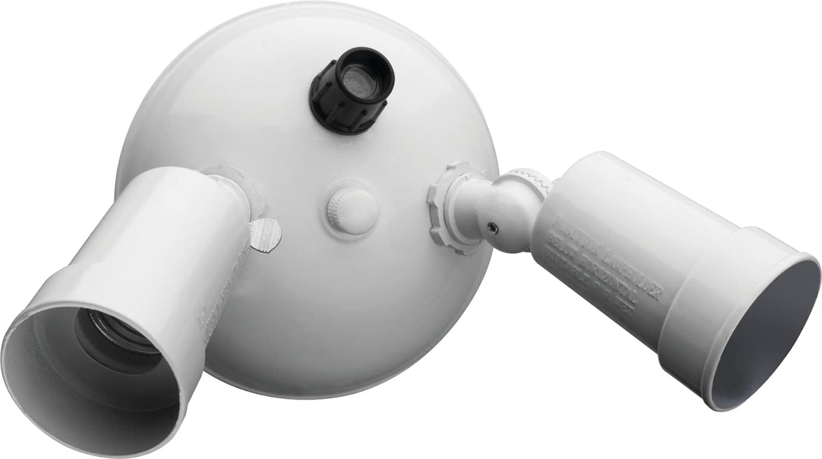Photocell sensor feature on lithonia twin PAR holder assists hands-free operation