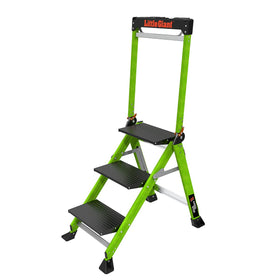 Little Giant Jumbo Step slip-resistant feet secure work on uneven surfaces.