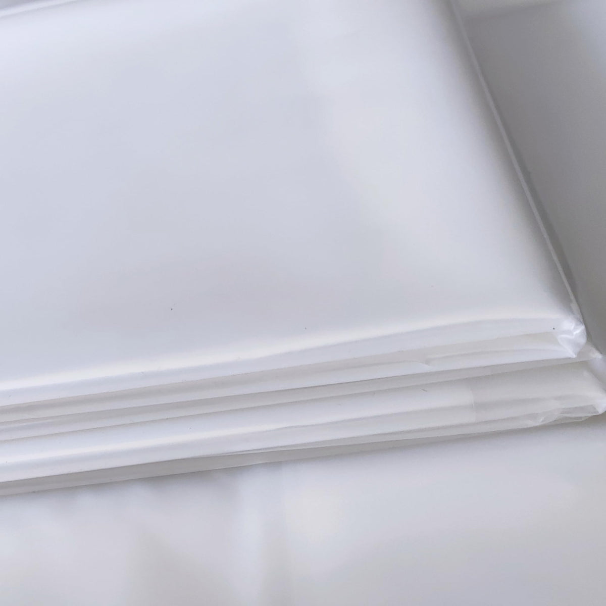 Liyaomix indoor/outdoor drop cloth suitable for furniture and vehicles