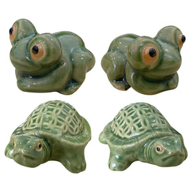LJZP frog toilet bolt cap close-up adds playful charm to your bathroom