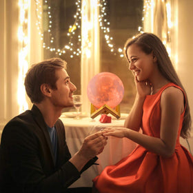 LOGROTATE Moon Lamp with remote control simplifies color and brightness adjustments.