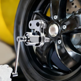 Loksun lug nut removal in action on a wheel