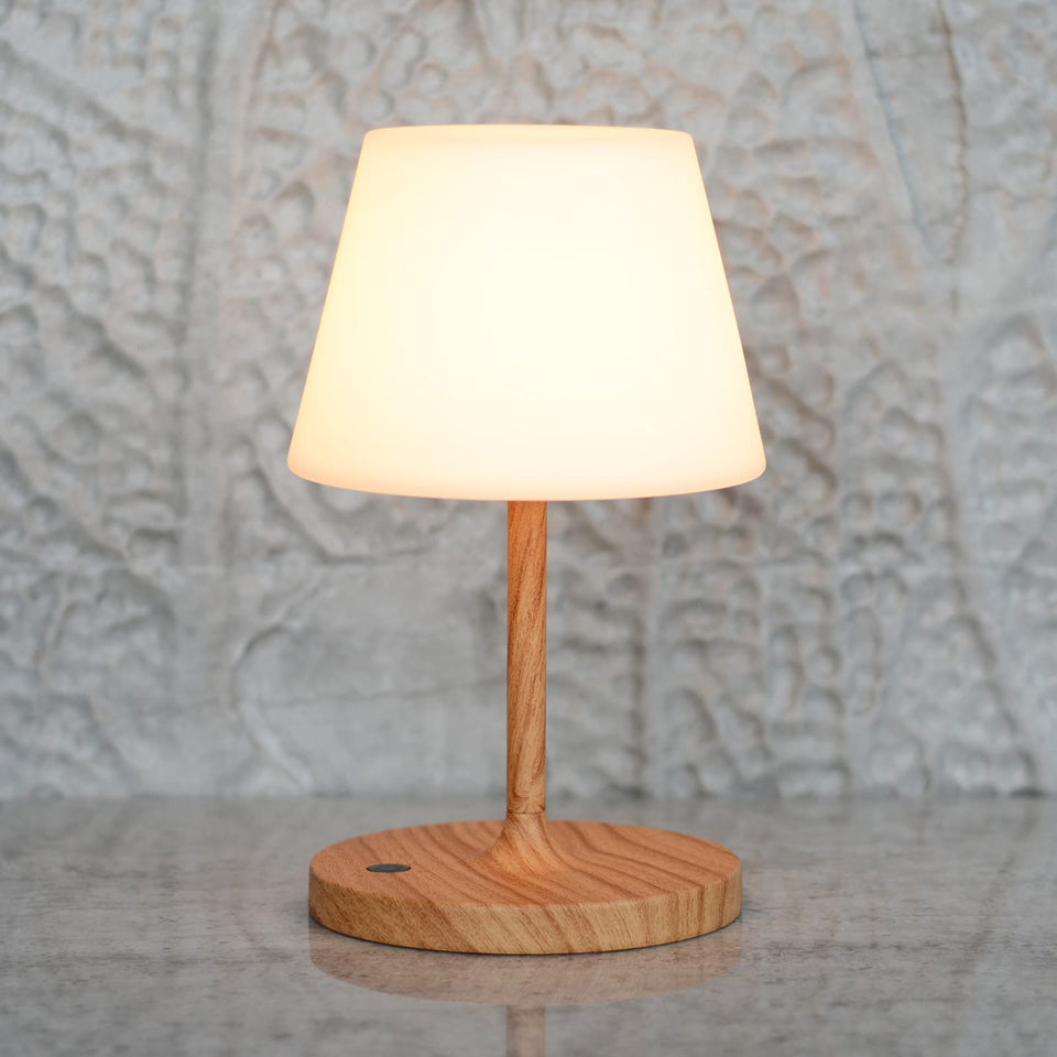 LOTITOL outdoor table lamp wood grain front view, ideal for cozy outdoor dinners
