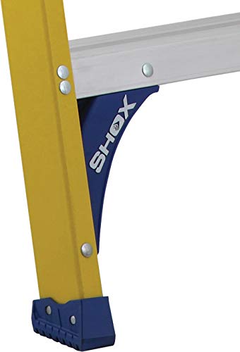 Louisville Ladder FS2005 double-rivet construction enhances long-term durability.