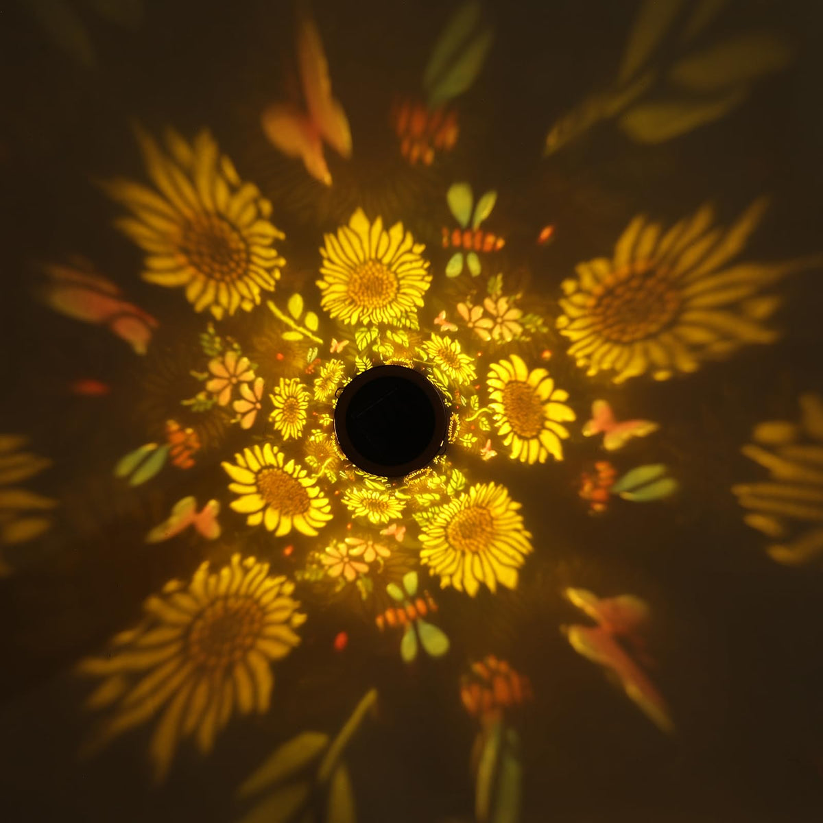 LOVERUIS garden-path lantern lights walkways safely.