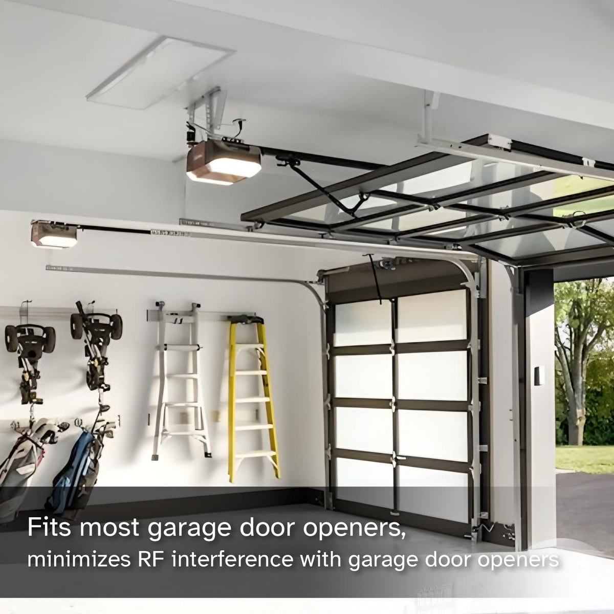 LOXYEE E26 base installation image demonstrating simple tool-free replacement