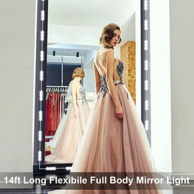 LPHUMEX full-body mirror lighting setup highlights outfits and poses.