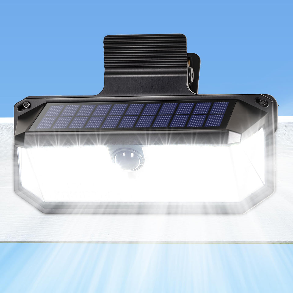 LUHLEE 416 LEDs clip-on assembly for instant fence and patio lighting.