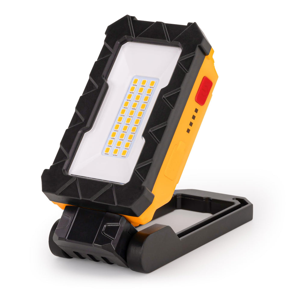 LUTEC rechargeable work light showing 360° rotation for versatile illumination