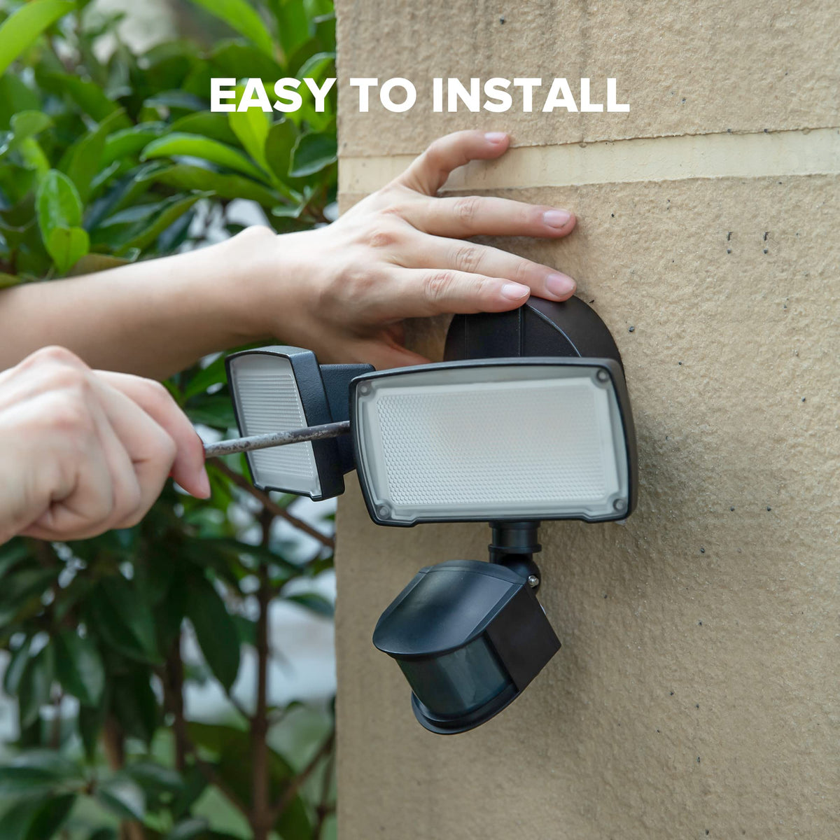 LUTEC wall-mount setup for walkway and steps provides clear path lighting.