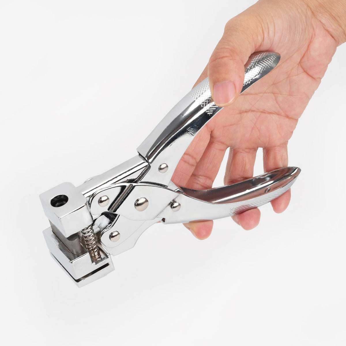 LYHLYA Hole Punch handles PVC and hard plastics with clean results.