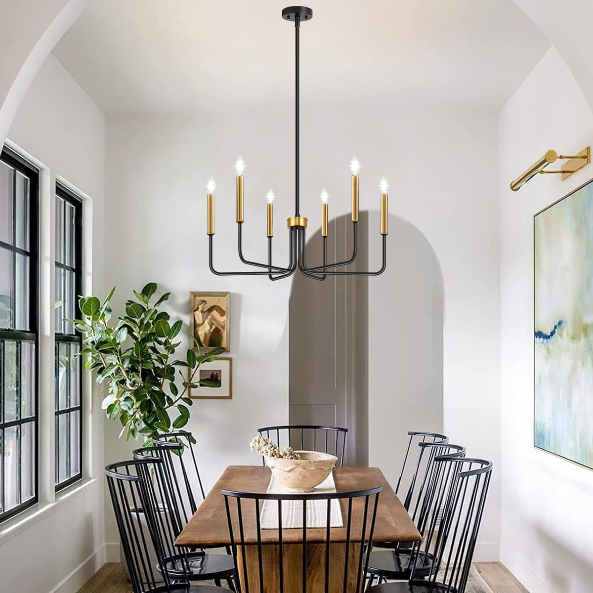 Lynnoland brushed gold finish adds classic contrast.