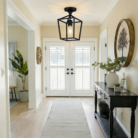 Lynnoland metal durability finish resists rust and fading over years of use.