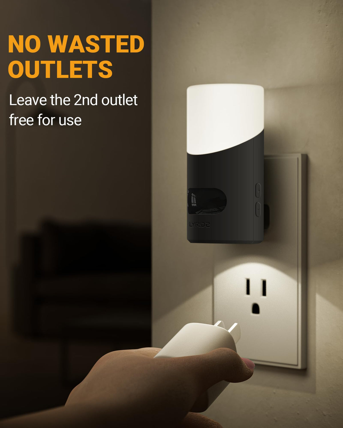Lyridz motion-sensor-night-light-compact-design leaves a second outlet free.