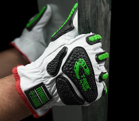 Elastic back on MAGID T-REX Rebel glove ensures a secure, snag-free fit.