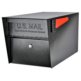 Mail Boss 7536 Street Safe Latitude USPS approval label indicates compatibility with deliveries.